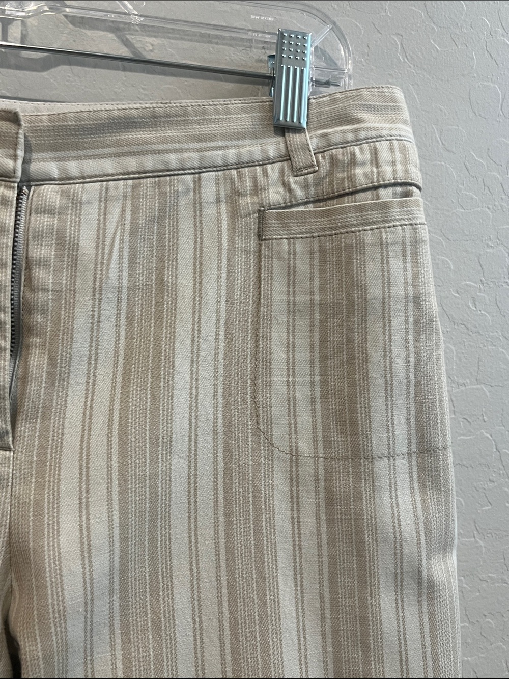Tory Burch Striped Beige & Cream Crop Pants - Picture 4 of 13